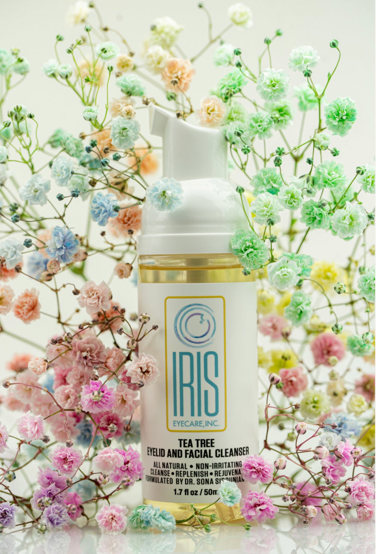 Tea Tree Cleanser - By Iris Eyecare Inc.